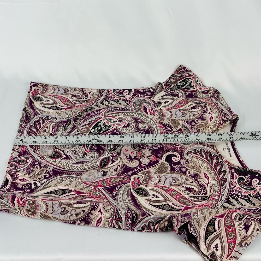 Croft & Barrow Classic Tee Paisley Print Purple, Pink, Black, and Taupe Size S - Picture 7 of 11